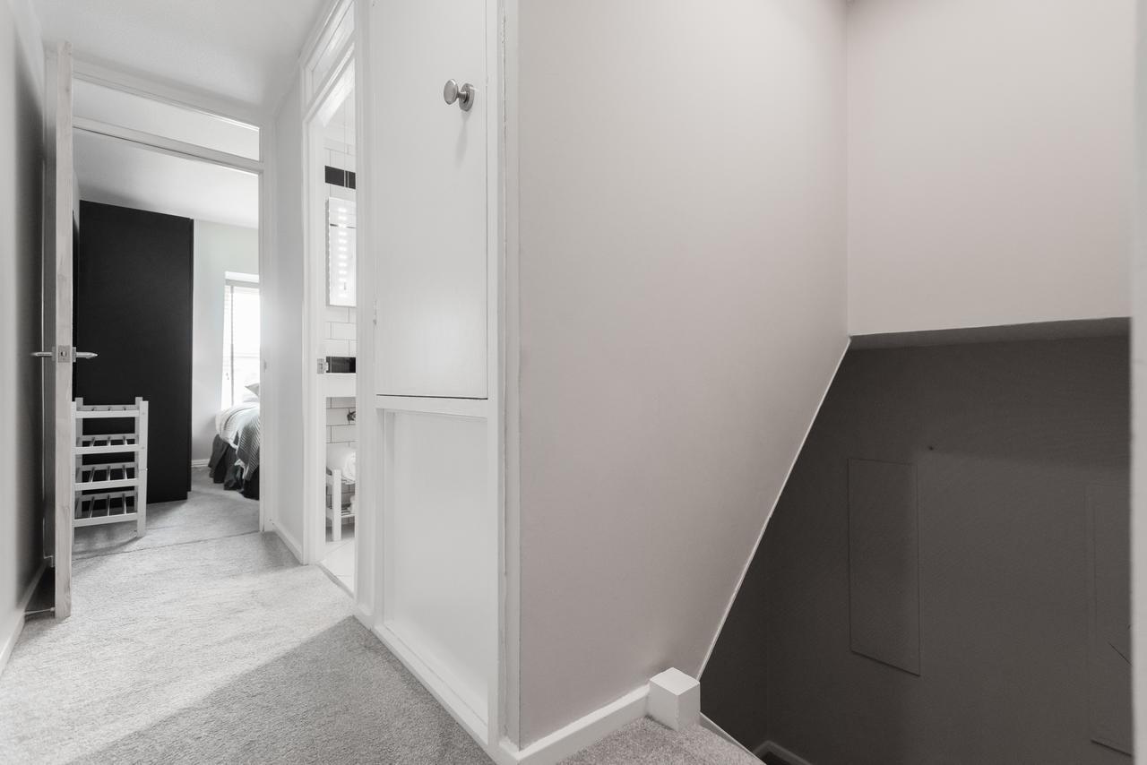 Second Nest Nine Elms Londres Exterior foto